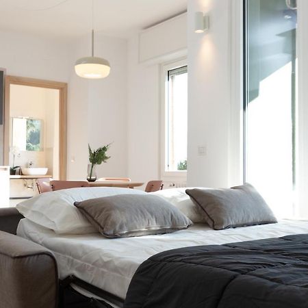 New Exclusive Melegnano Apartments- Near Train Station Dış mekan fotoğraf