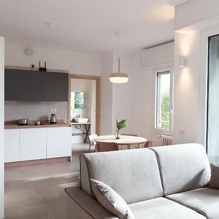 New Exclusive Melegnano Apartments- Near Train Station Dış mekan fotoğraf