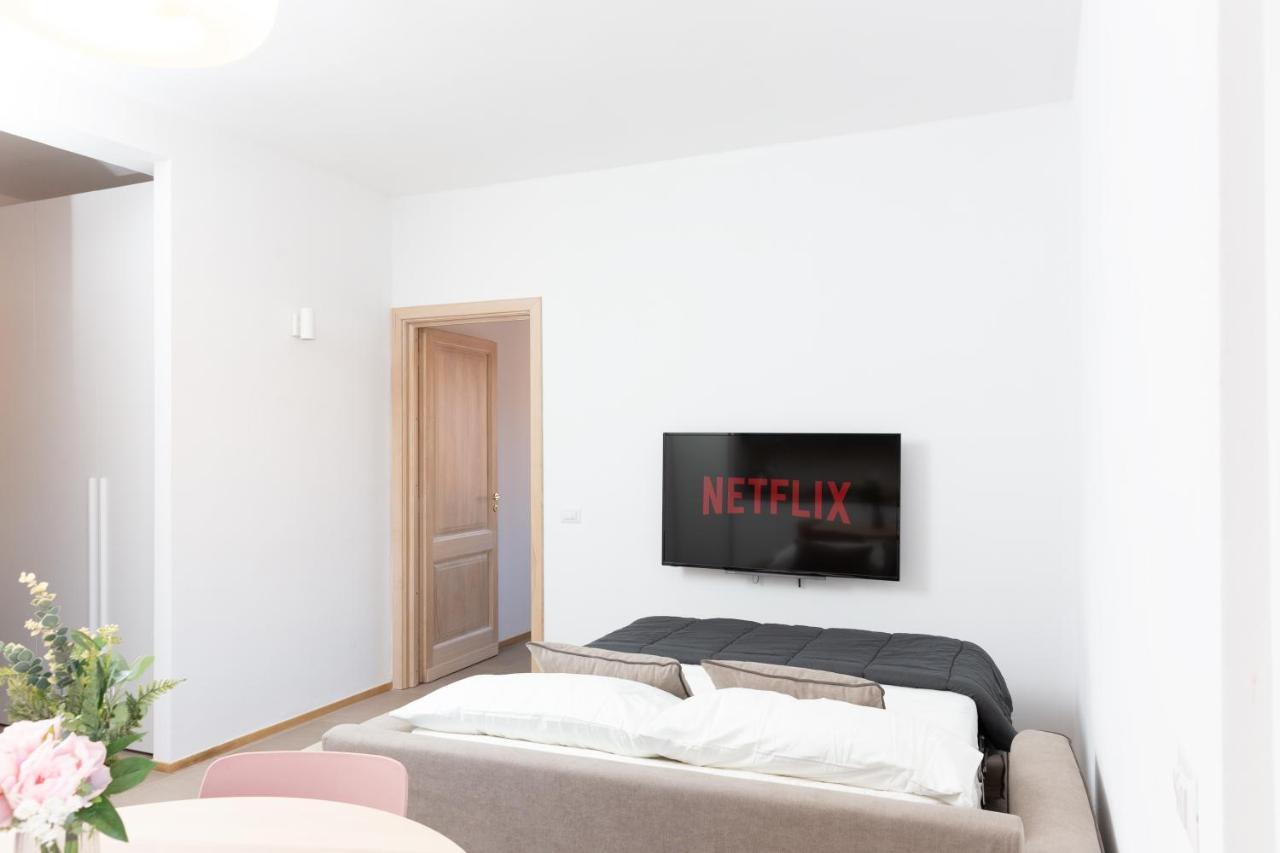New Exclusive Melegnano Apartments- Near Train Station Dış mekan fotoğraf