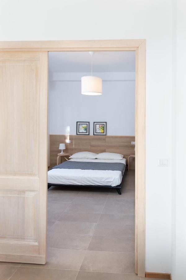 New Exclusive Melegnano Apartments- Near Train Station Dış mekan fotoğraf