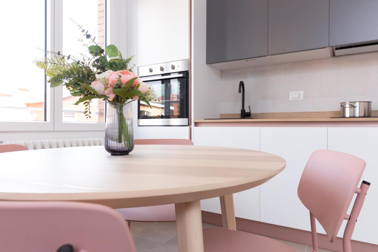 New Exclusive Melegnano Apartments- Near Train Station Dış mekan fotoğraf